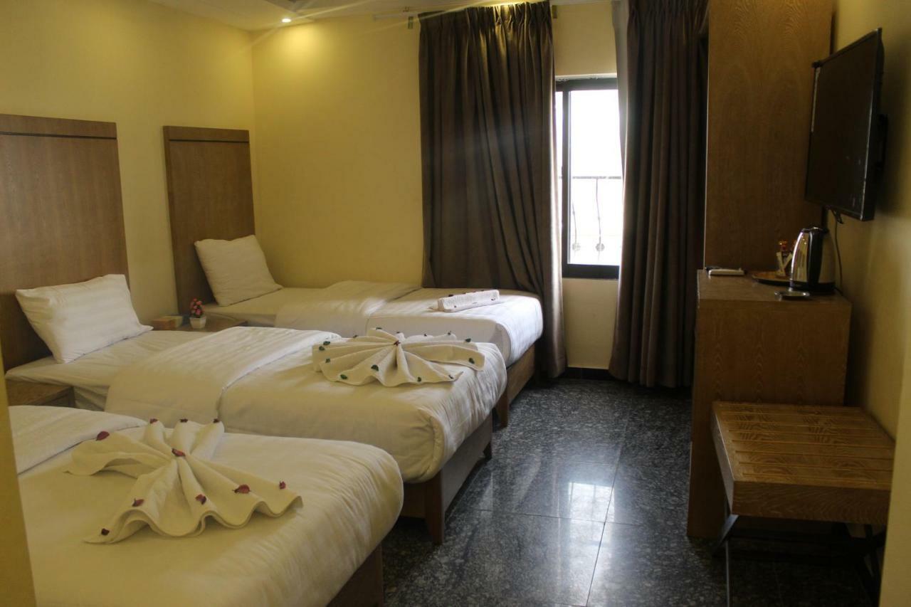 Aqaba Hostel מראה חיצוני תמונה